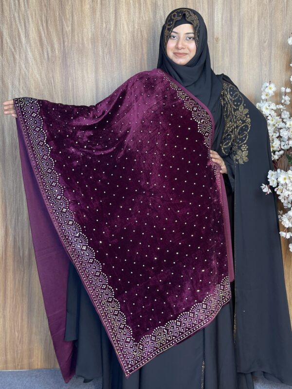 প্রিমিয়াম স্টোন ওয়ার্ক ভেলভেট শাল – Dot Purple | ইন্ডিয়ান সুপার কোয়ালিটি ভেলভেট শাল