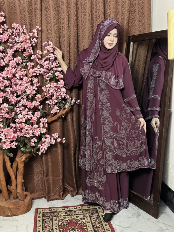 Extra koti, Borkha and Hijab Stylish Les Stone Dubai Chery Borkha 2604